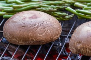Grilled Portobello Mushrooms au Poivre Grilled Portobello Mushrooms au Poivre