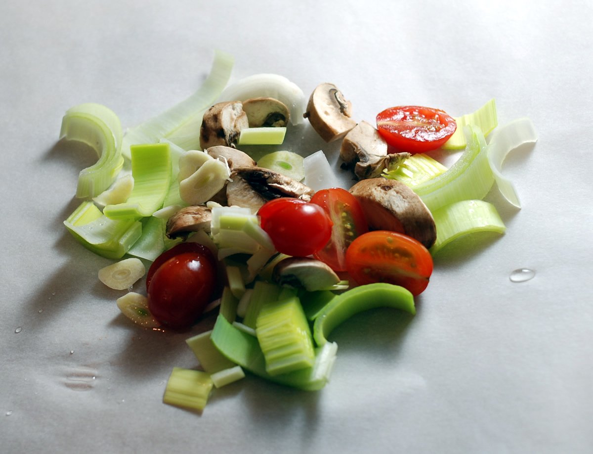 vegetables in halibut parchment